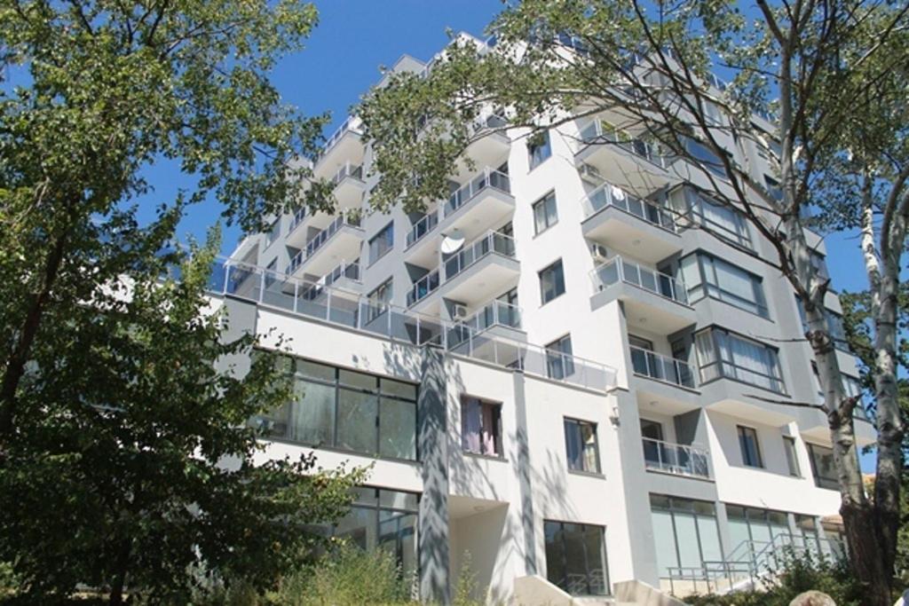 Dilov Apartments In Yalta Golden Sands Exteriör bild