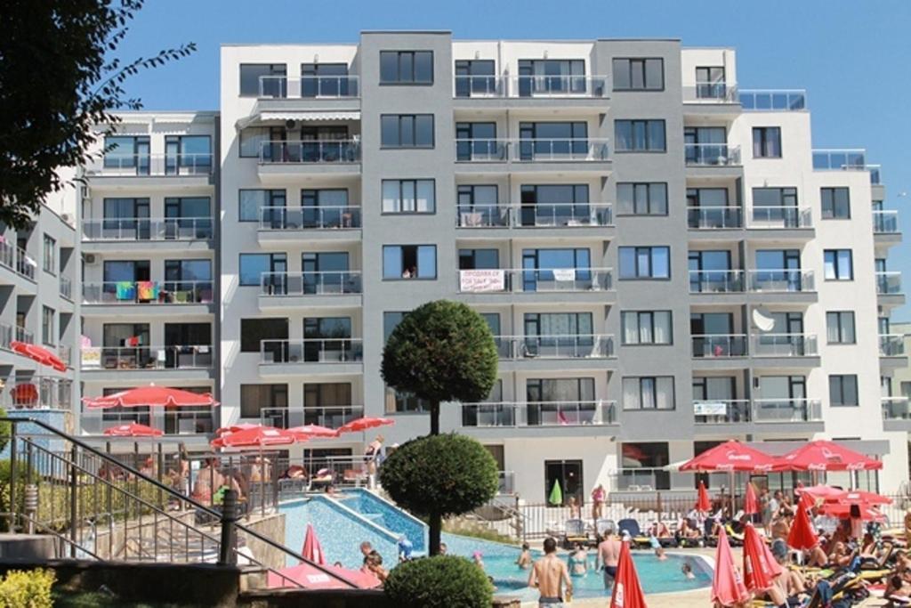 Dilov Apartments In Yalta Golden Sands Exteriör bild